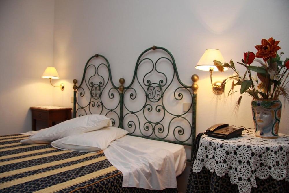 Taormina Garden Hotel Extérieur photo